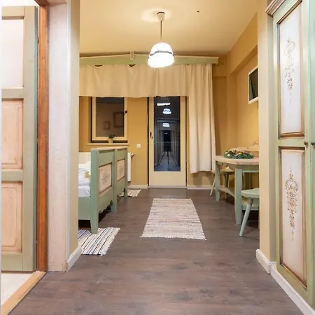 מלון Kastel Transylvania 3*